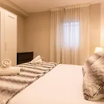 Monkeys Apartments Castellar